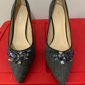 Nine West jeweled grey shoes - 7.5